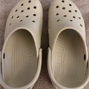 CROCS Off-White Slip-On Clogs